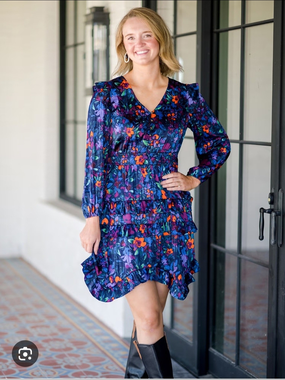 The Pioneer Woman Navy Floral V-Neck Ruffle Tiered Dress. Size XXL